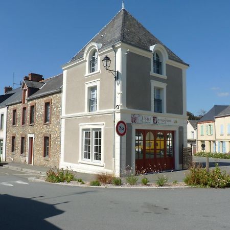Hotel Beausejour Sainte-Suzanne  Exteriér fotografie