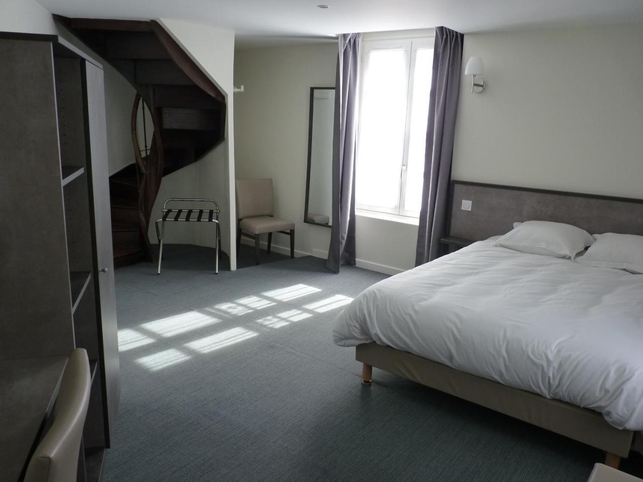 Hotel Beausejour Sainte-Suzanne  Exteriér fotografie