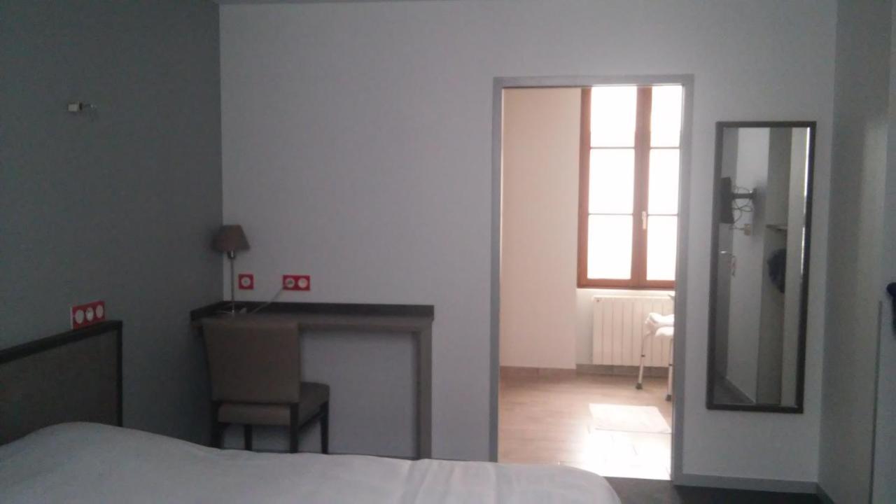 Hotel Beausejour Sainte-Suzanne  Exteriér fotografie